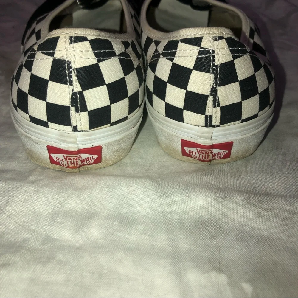 Men’s Vans Checkered Flame Low Top Sneakers - Picture 5 of 9